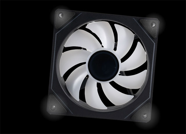 The PRISM Infinity Mirror PWM fan is equipped with 8 anti-vibration pads to effectively prevent vibration during operation.